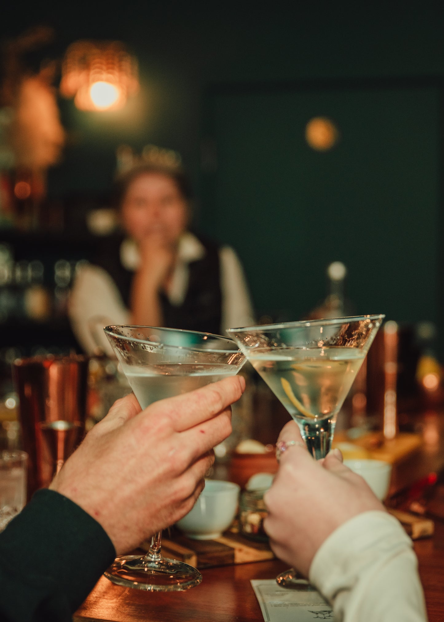 Learn How to make a martini in cocktail class